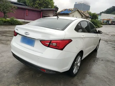 Chery Arrizo 5