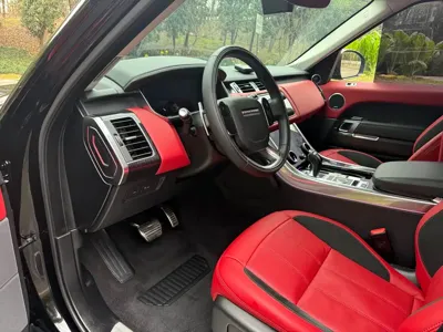 Land Rover Sport