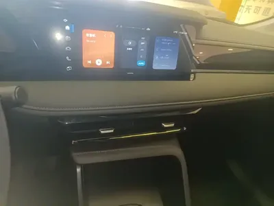 Roewe i5