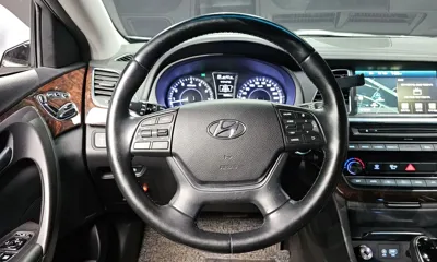 Hyundai Aslan