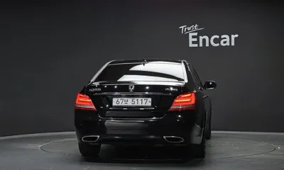Hyundai Equus