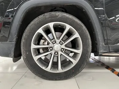 Jeep Grand Commander