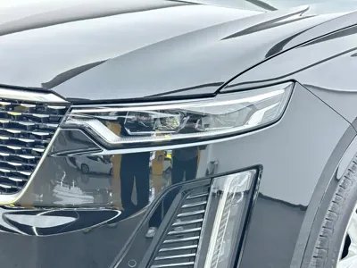 Cadillac XT6