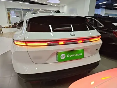 Nio ET5T