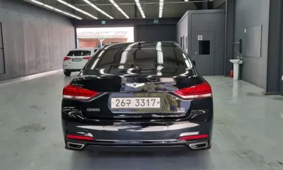 Hyundai Genesis