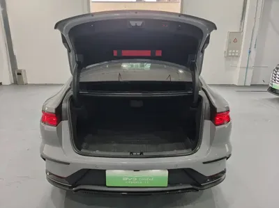 BYD Han