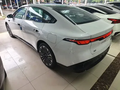 Nissan N7