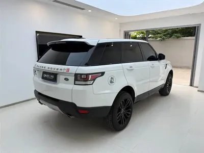 Land Rover Sport