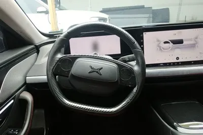 Xpeng P7