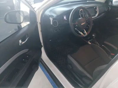 Kia kx1 Stonic