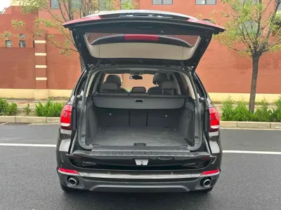 BMW X5 (Import)