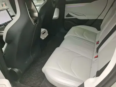 Xiaomi SU7