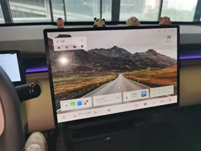 Lynk & Co Z20