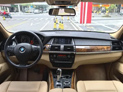 BMW X5 (Import)