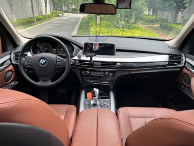 BMW X5 (Import)