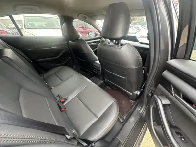 Mazda 3 Axela