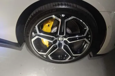 Xiaomi Auto SU7