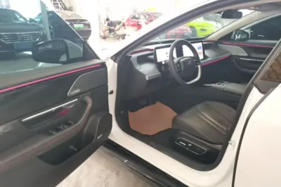 Xpeng P7