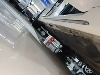 Toyota Reiz