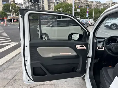 Wuling MINIEV