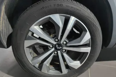 Wuling Asta