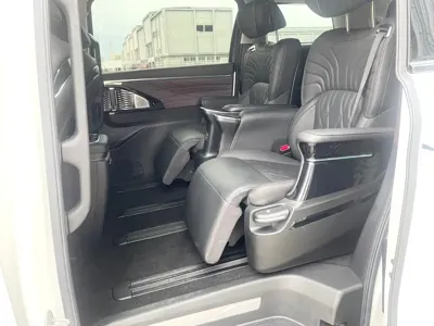GAC Motor Trumpchi M8