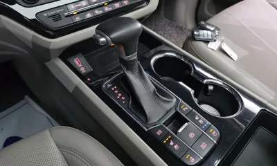 Kia Canival