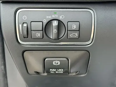 Volvo XC60 (Import)
