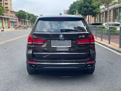 BMW X5 (Import)