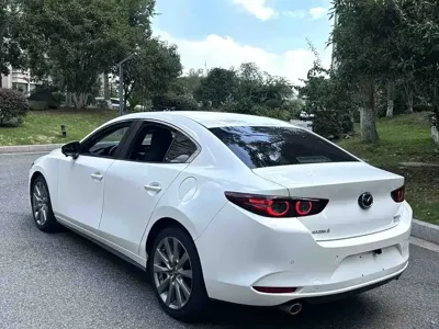 Mazda 3 Axela