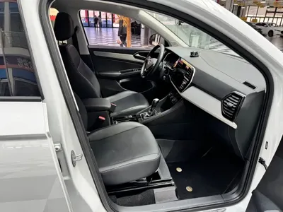 Jetta VS5