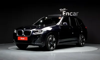 BMW iX3