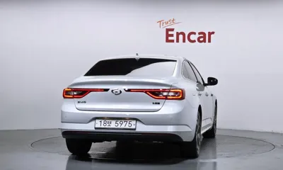 Renault-KoreaSamsung SM6