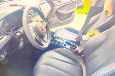 Roewe i5