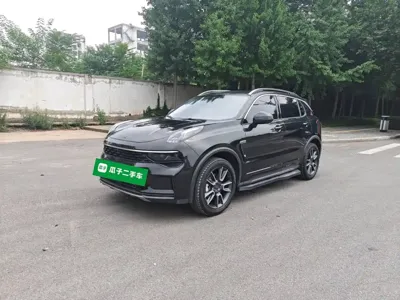 Lynk & Co 01