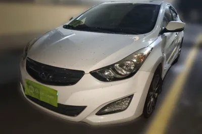Hyundai Elantra (5th Generation