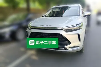 BAIC Beijing X7