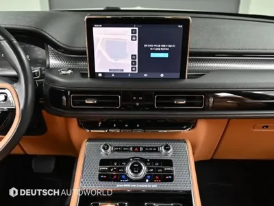 Lincoln Aviator