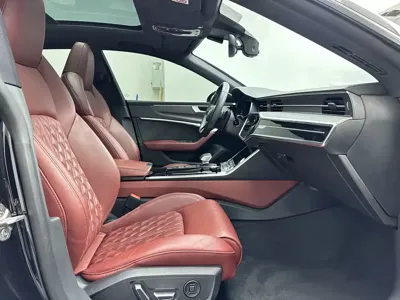 Audi A7L