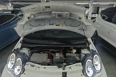 BYD e1