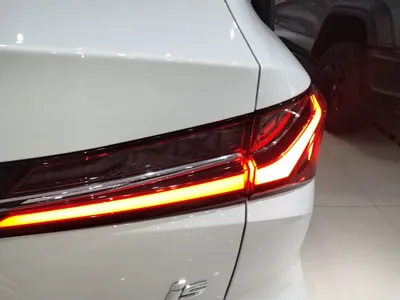 Roewe i5