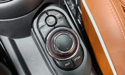 MINI Cooper Convertible