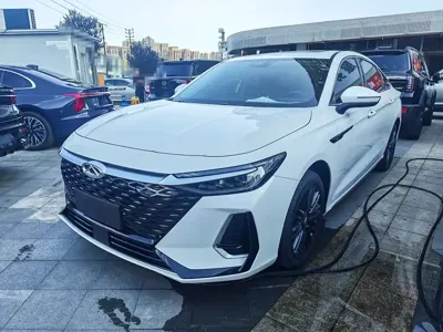 Chery Arrizo 8