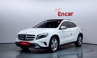 Mercedes-Benz GLA-Class