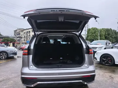 Geely Xingyue L