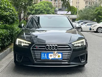 Audi S4