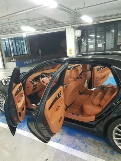 Hyundai Equus