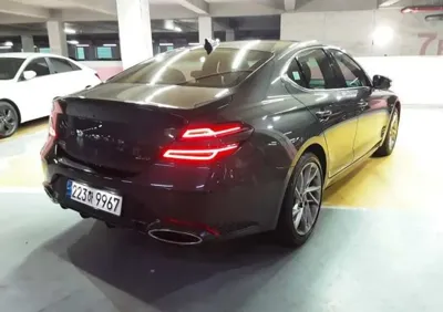 Genesis G70