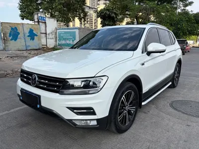 Volkswagen Tiguan L