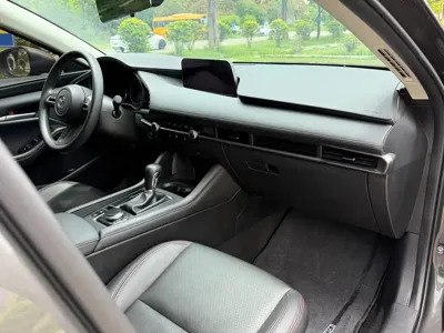 Mazda 3 Axela